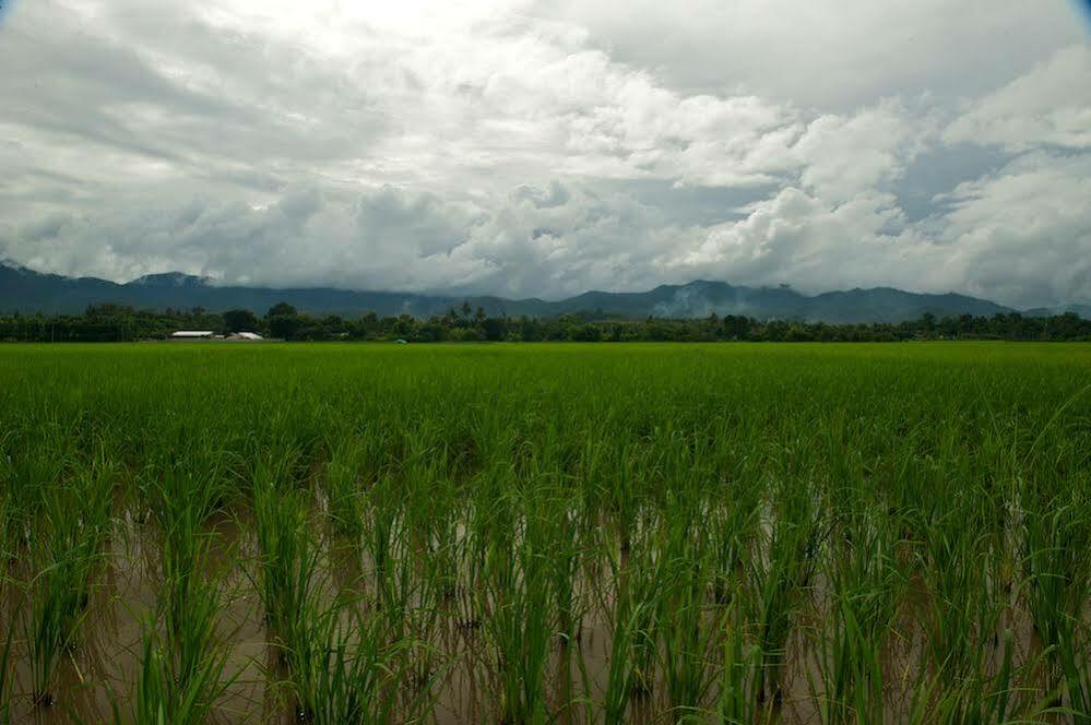 Khum Lanna Hotel Phrao ภายนอก รูปภาพ