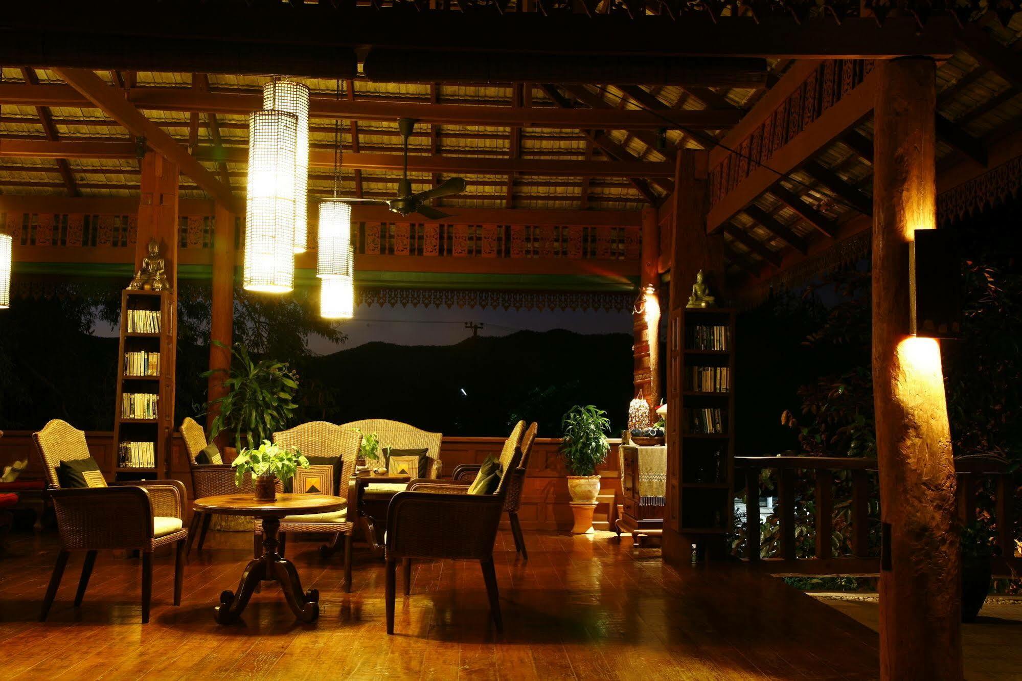Khum Lanna Hotel Phrao ภายนอก รูปภาพ